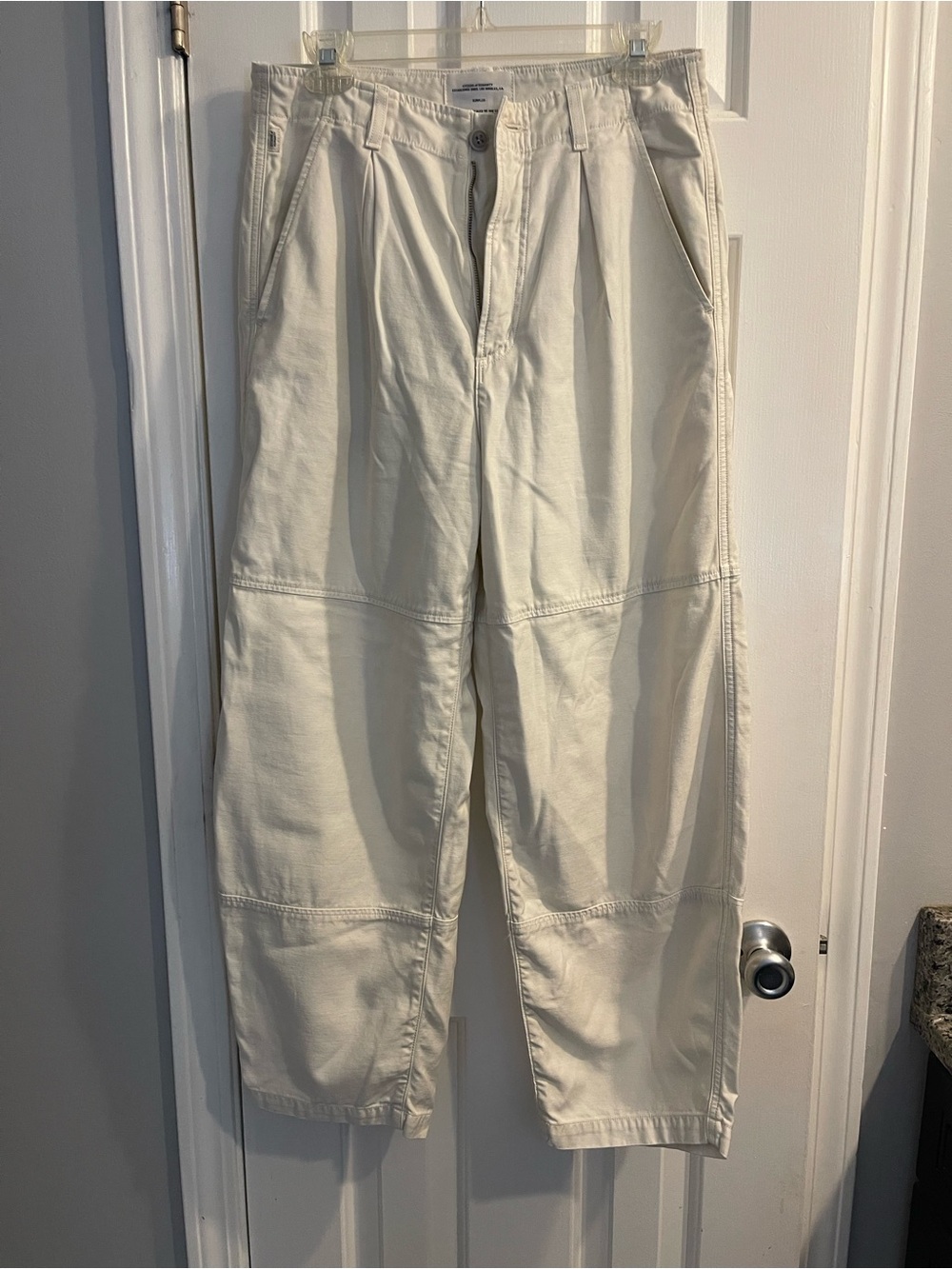 Citizens Of Humanity Wide-Leg High-Rise Pants in Off-White - Picture 3 of 3